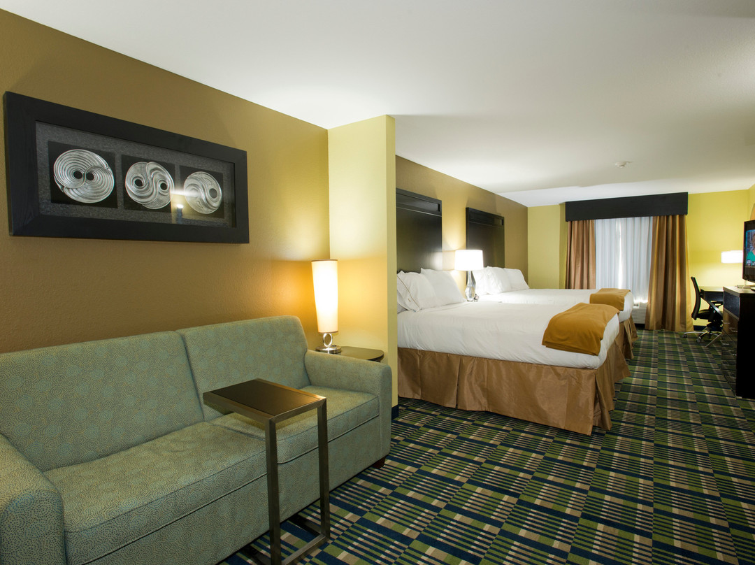 Holiday Inn Express & Suites Morrilton By IHG主图