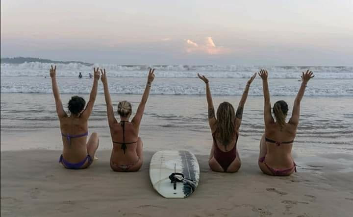 Blue Wave Surf School-瓦勒迦玛必去景点