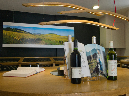 Athenaeum-博讷必去景点