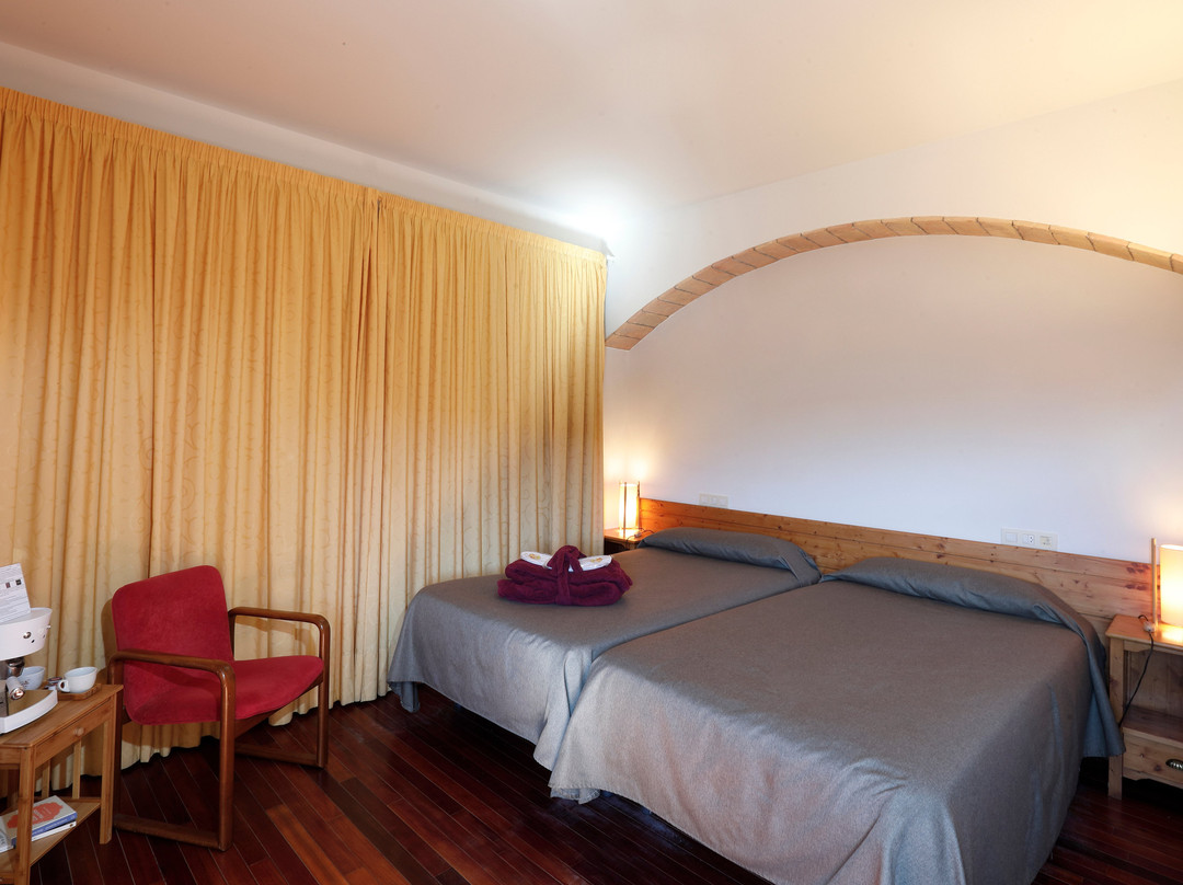 Monestir de les Avellanes主图