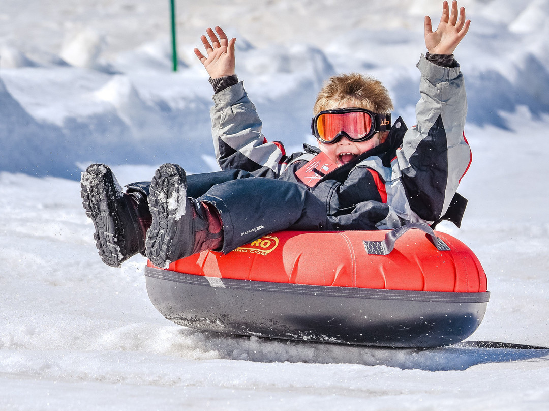 Snowtubing Tignes景点图片