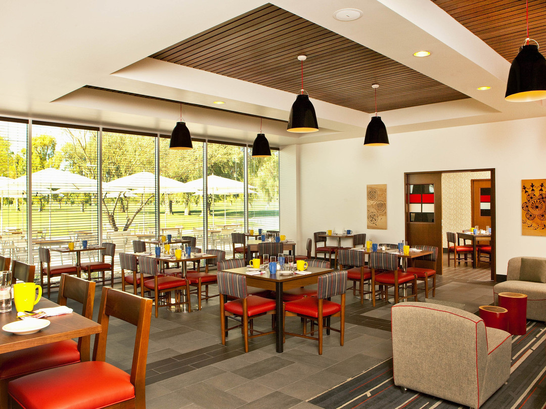 Four Points by Sheraton at Phoenix Mesa Gateway Airport主图