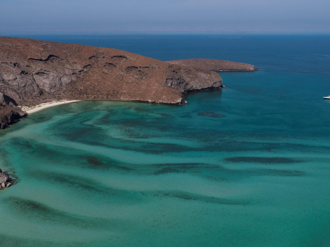 Quiana Baja Tours-拉巴斯必去景点