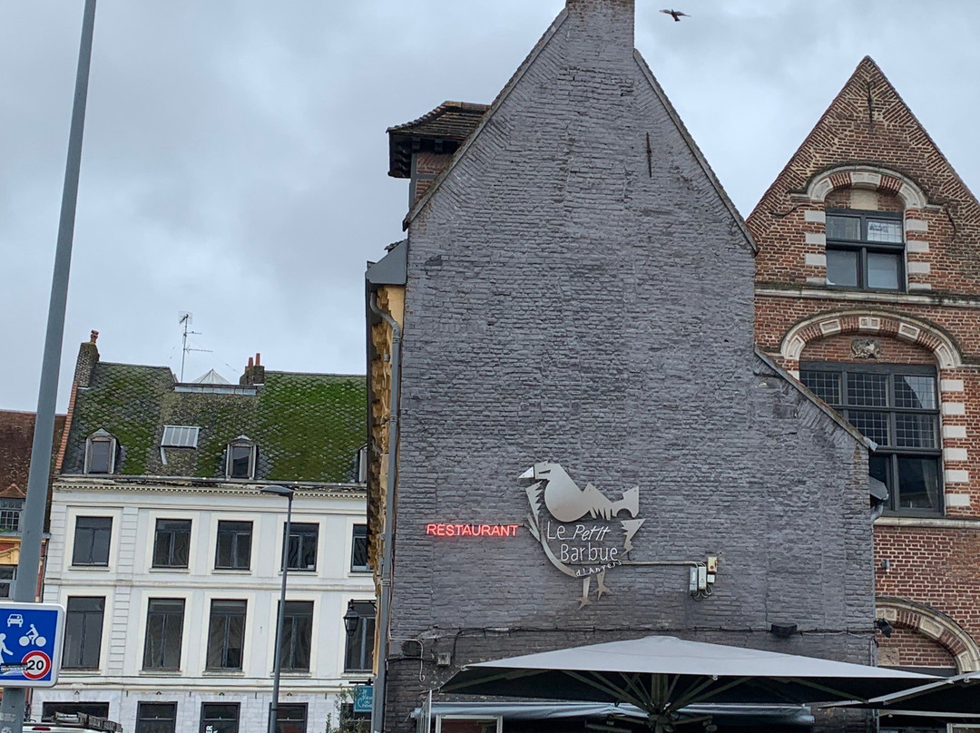 Place aux Oignons景点图片