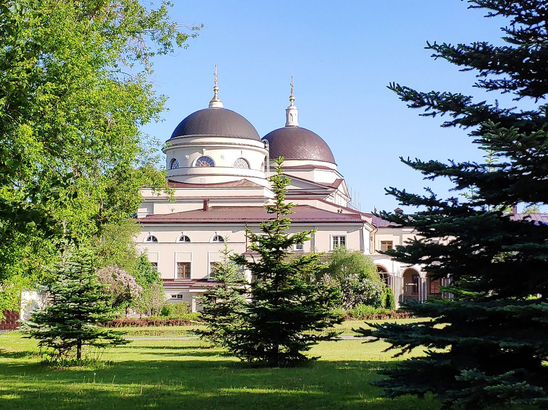 Cathedral of St. Alexander of the Neva景点图片