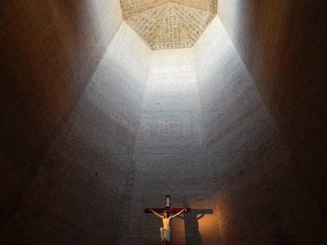 Iglesia de San Pedro-Durazno必去景点