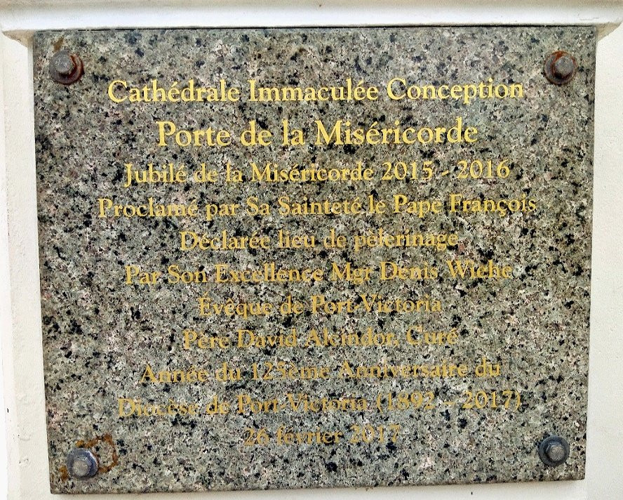 Cathedral of Our Lady of Immaculate Conception-维多利亚必去景点