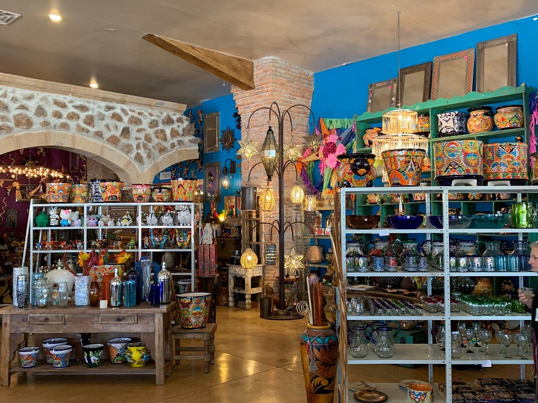 The Pink Store-Palomas必去景点