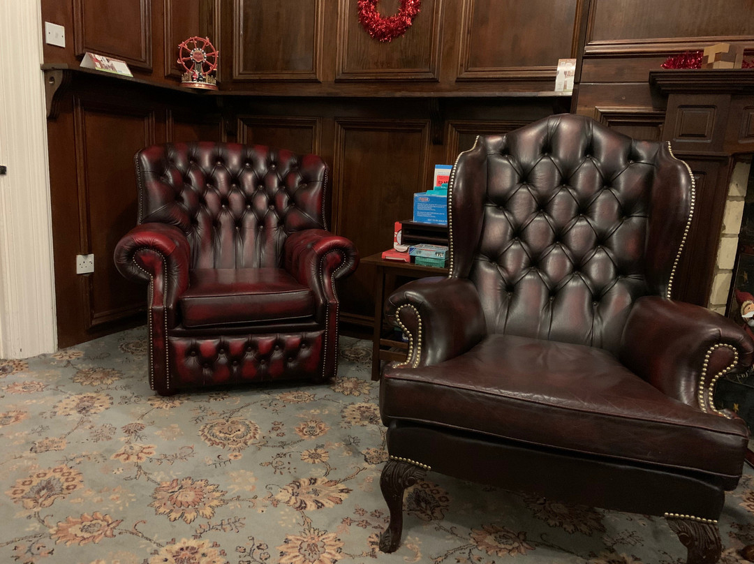 金雀花大厅乡村酒店主图