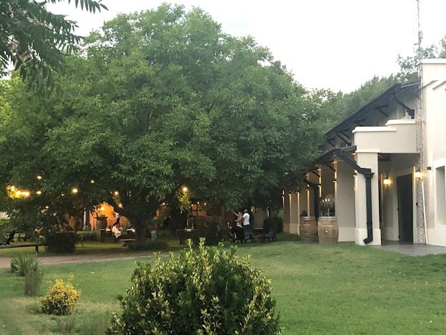 Bodega Chayee Bourras-圣拉斐尔必去景点