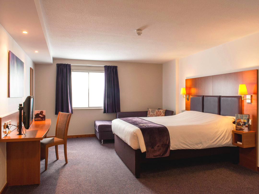 Premier Inn Gloucester (Twigworth) Hotel主图