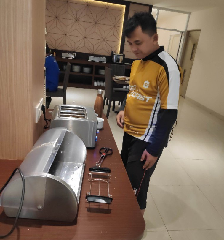 Paris Day Hotel主图