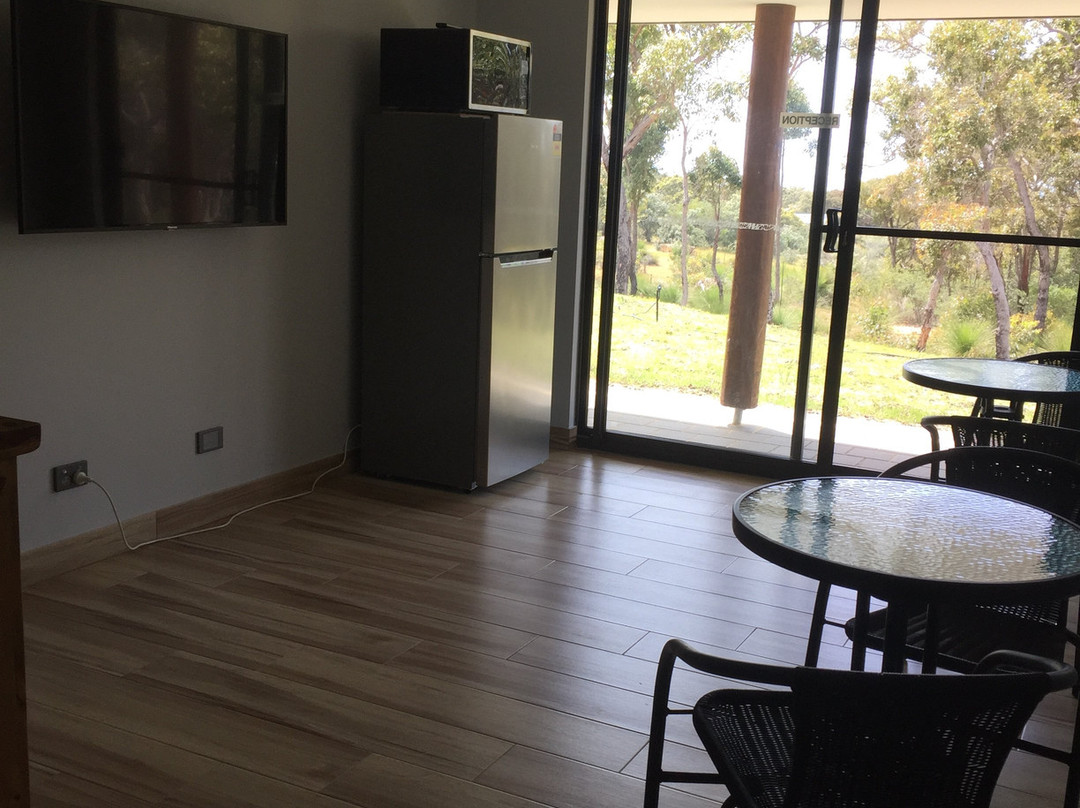 Eagle Bay House B&B主图