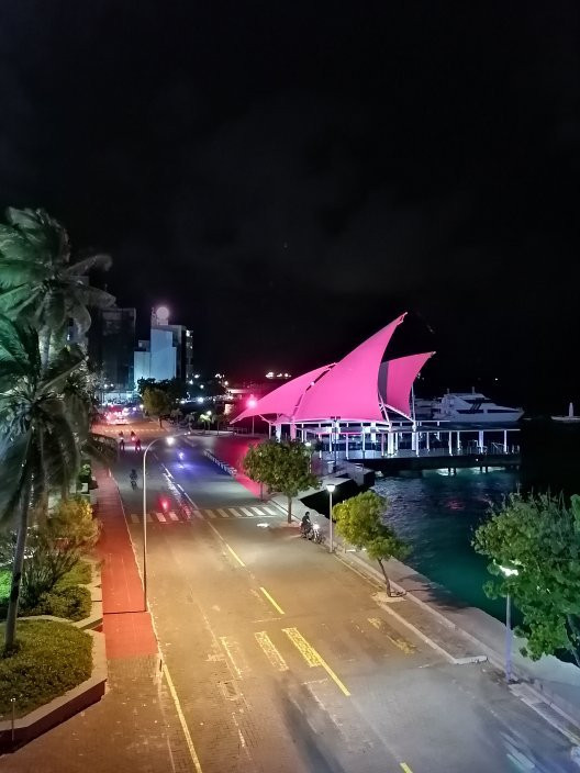 Jumhooree Maidhaan-马累必去景点