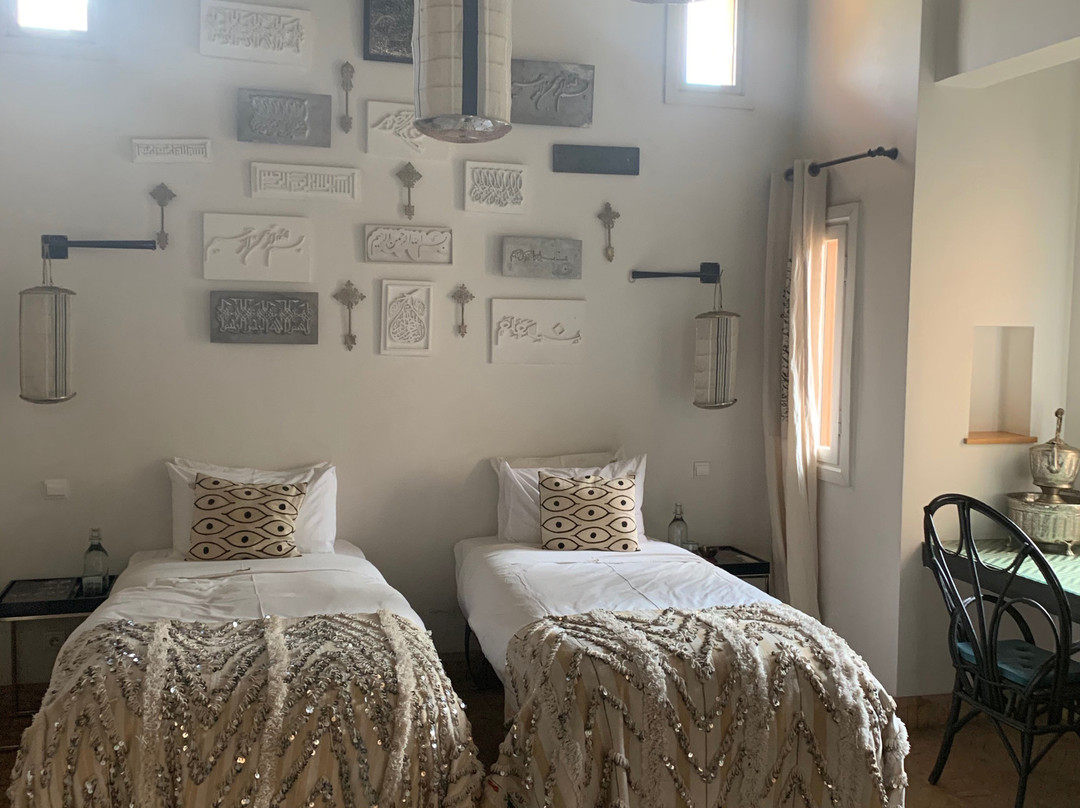 Peacock Pavilions主图