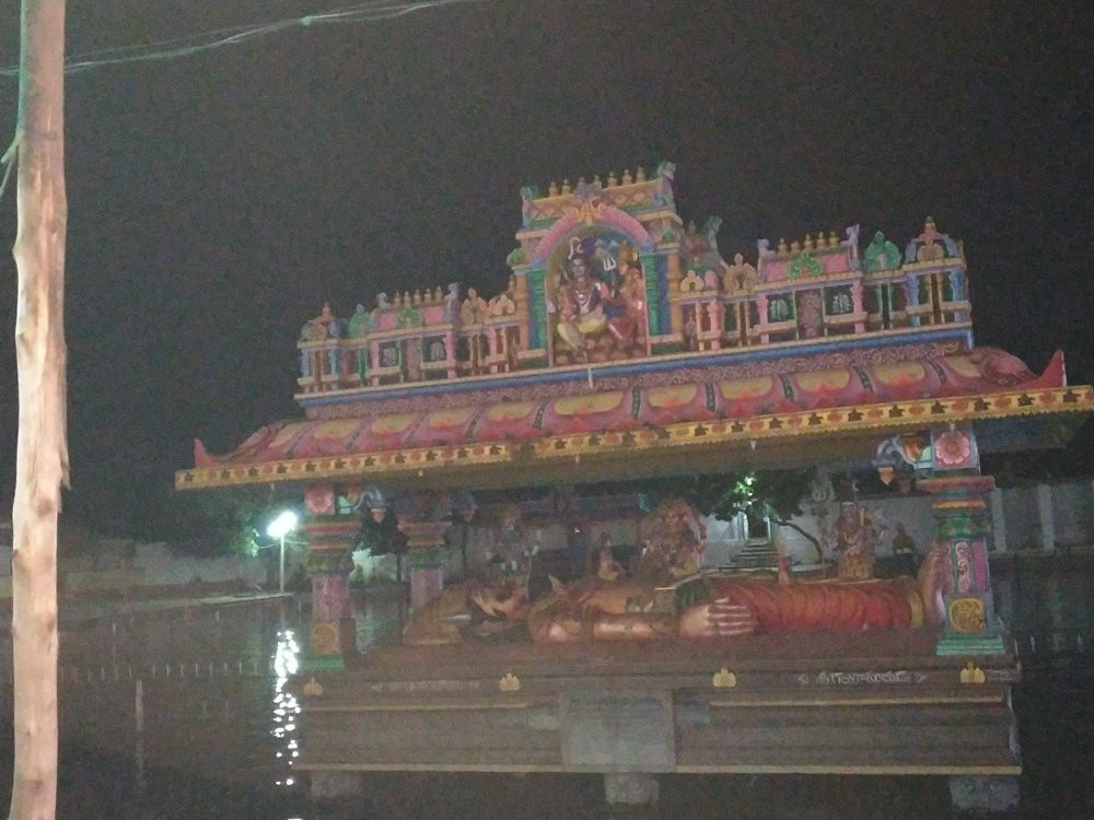Sri Kukkuteswara Swamy Temple景点图片
