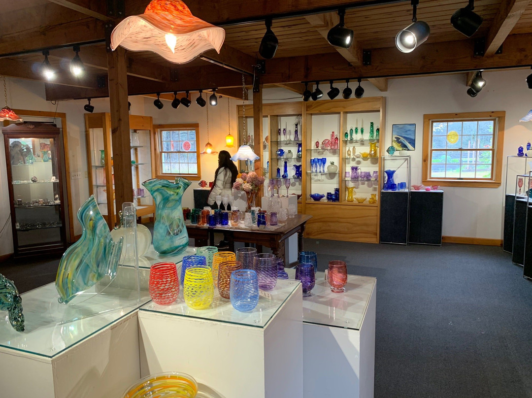 Ziemke Glass Blowing Studio-沃特伯里必去景点