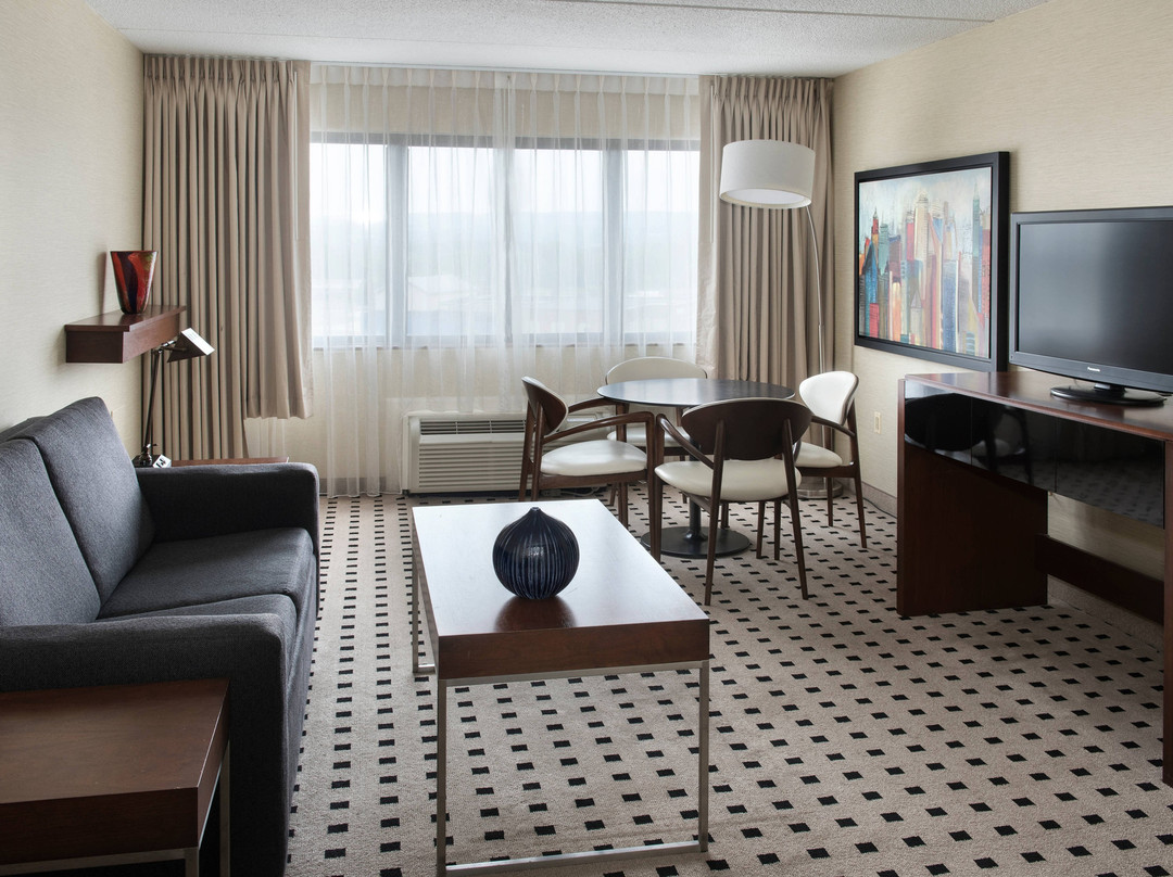 Delta Hotels Utica主图