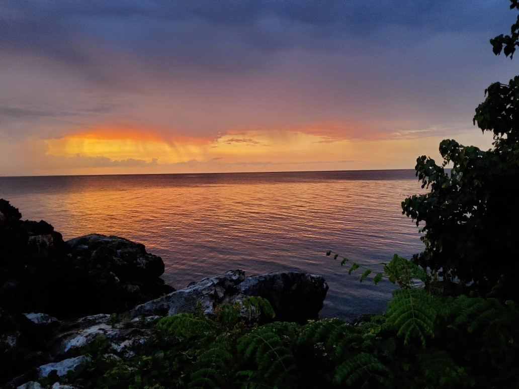 Humble Redz Tours and Taxi-内格里尔必去景点