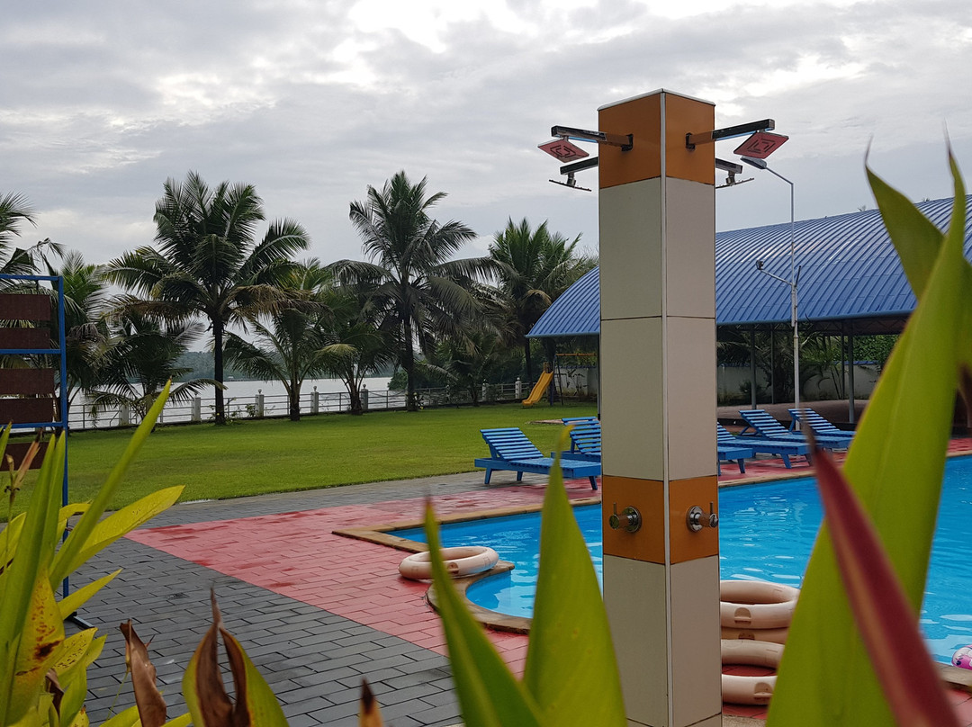 Renai Blue Waters主图