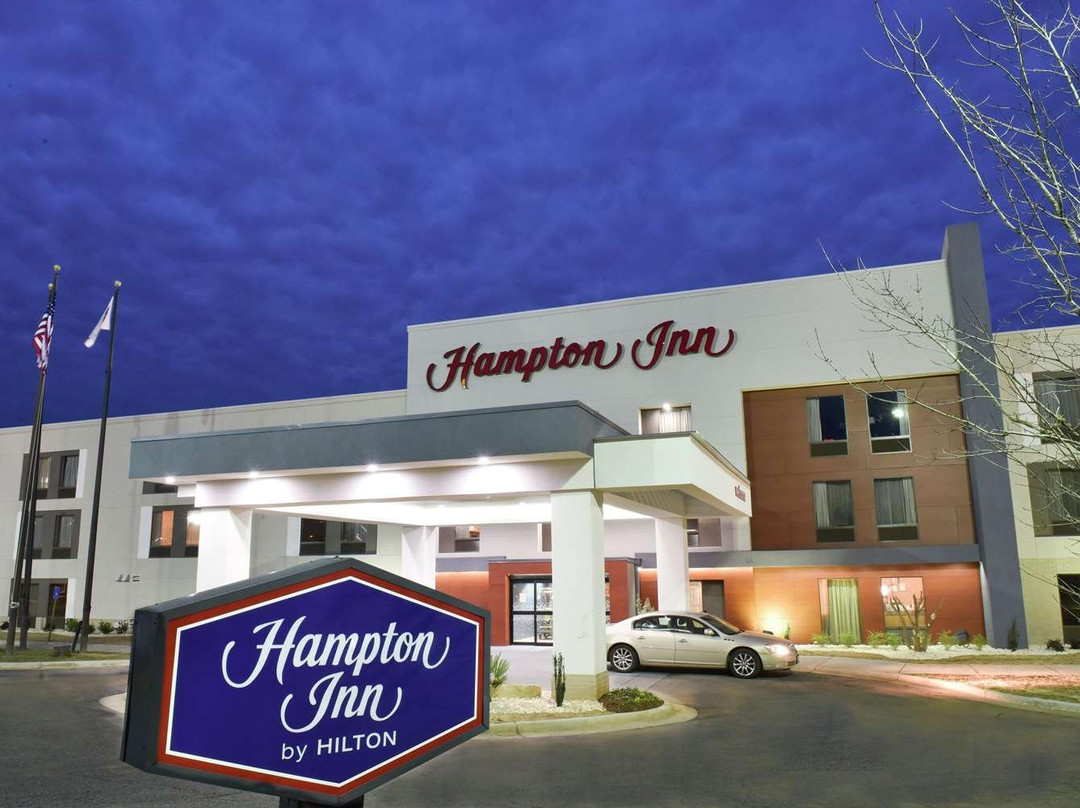 Hampton Inn Madison主图