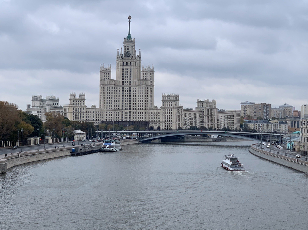 Kotelnicheskaya Embankment Building景点图片