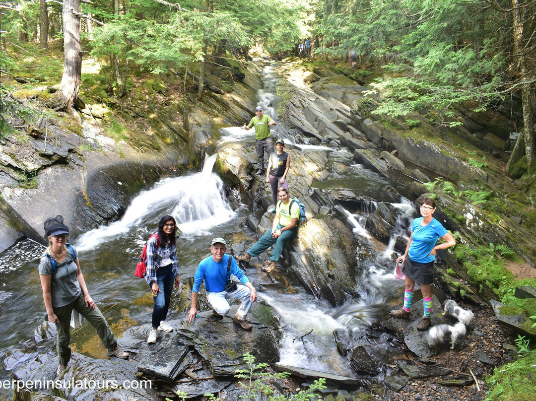 Upper Peninsula Tours-霍顿必去景点
