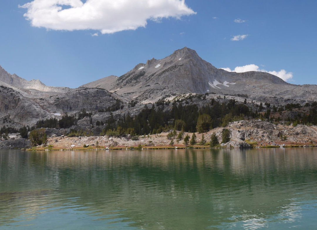 20 Lakes Basin Loop