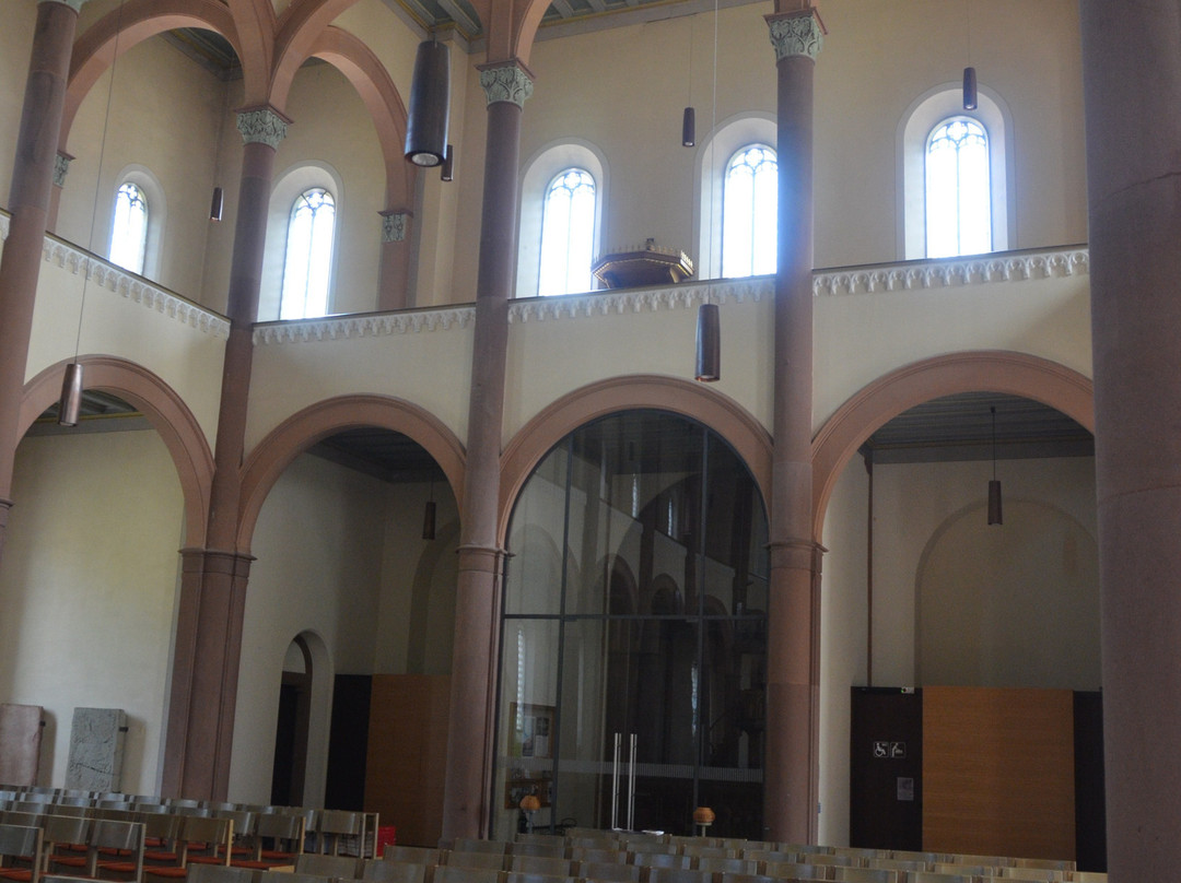 Evangelische Stadtkirche-希尔塔赫必去景点