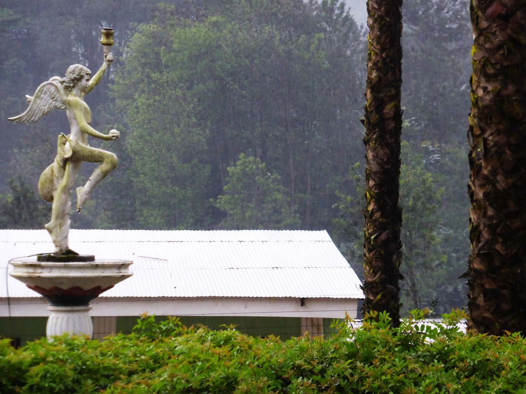 Huancabamba旅游景点-Plaza de Armas Canchaque