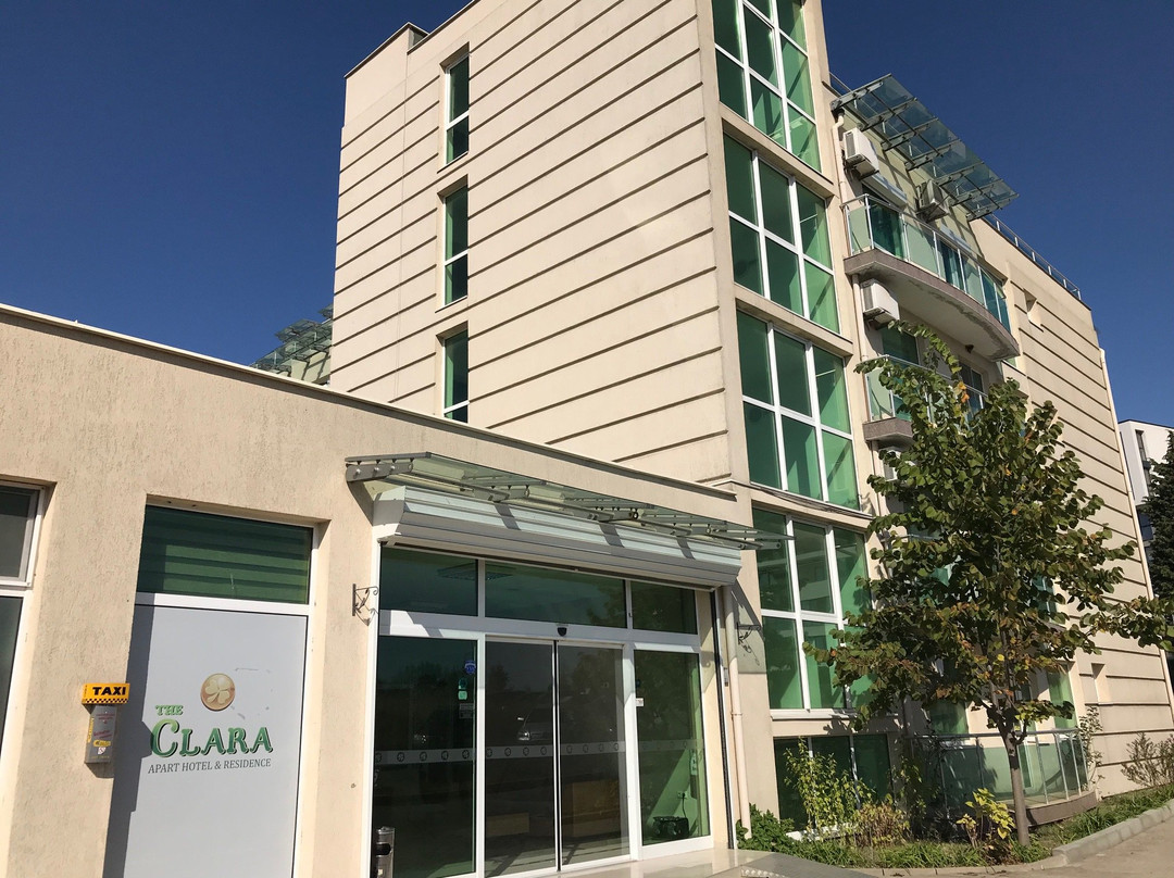 The Clara Aparthotel & Residence主图