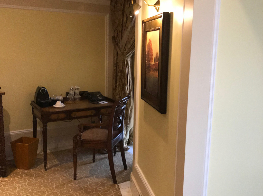 The Regency Hotel, Kuwait主图