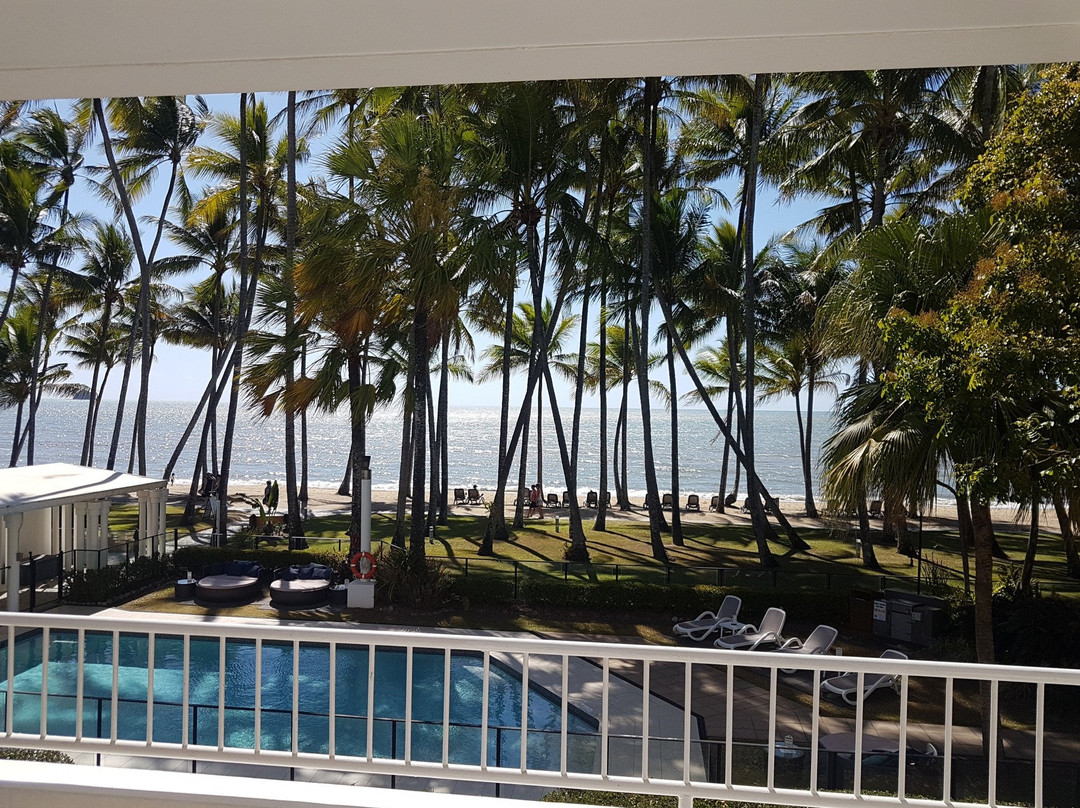 阿拉曼达棕榈湾兰斯摩尔酒店主图