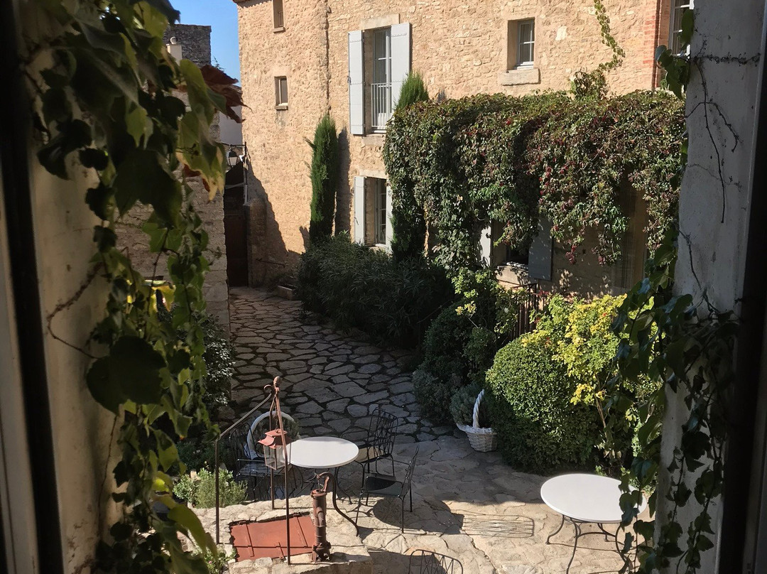 Hôtel Crillon Le Brave主图