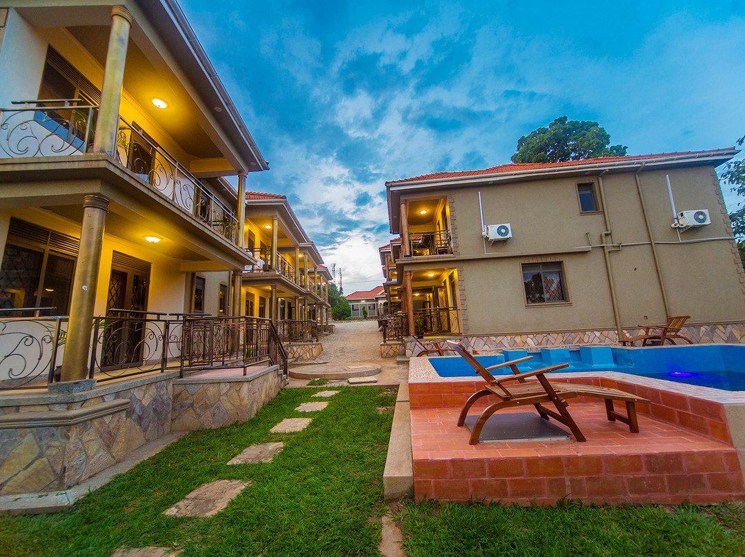 Victoria Breeze Apartments主图