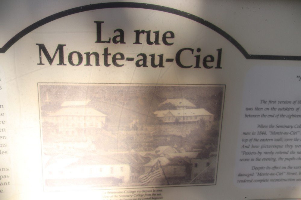 Rue Mont-au-Ciel景点图片