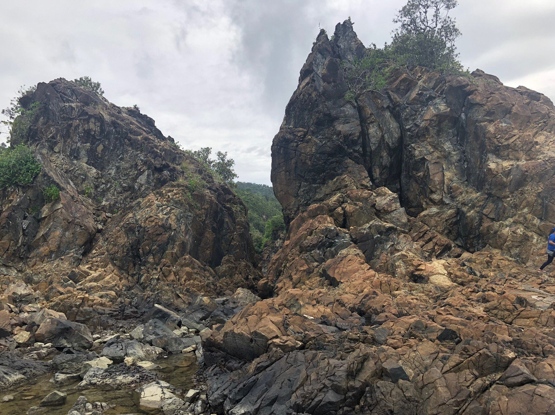 Diguisit Rock Formations景点图片