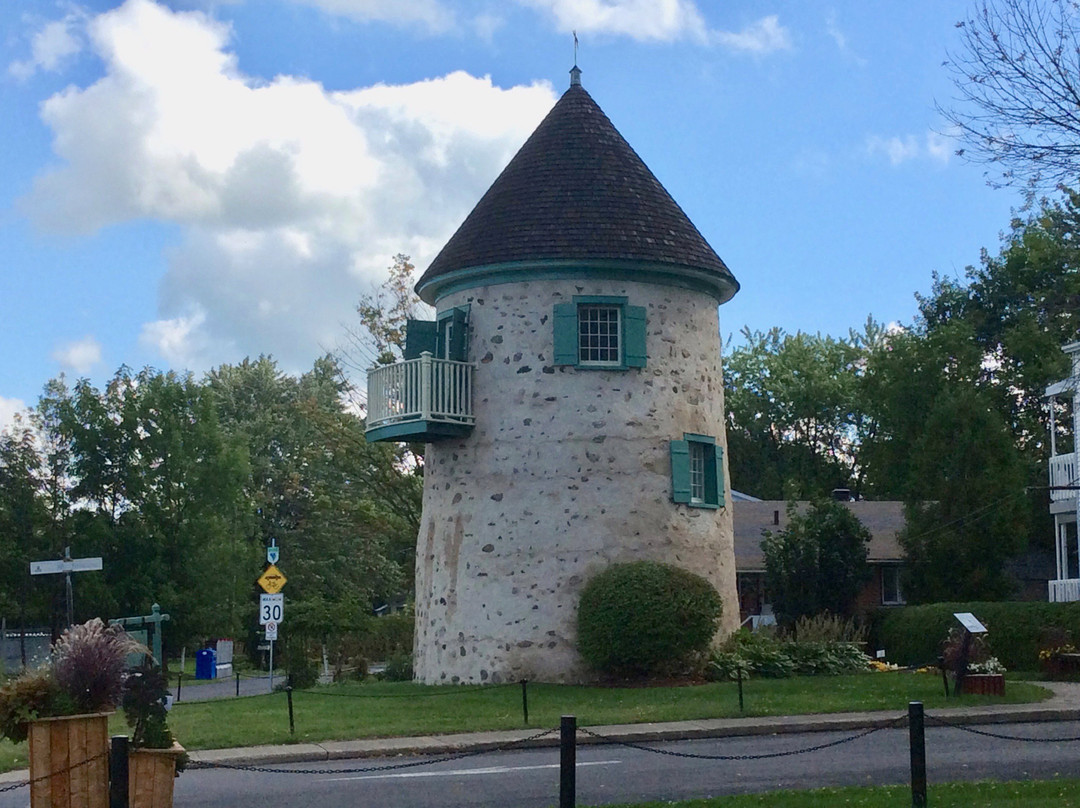 Moulin Banal-Vercheres必去景点