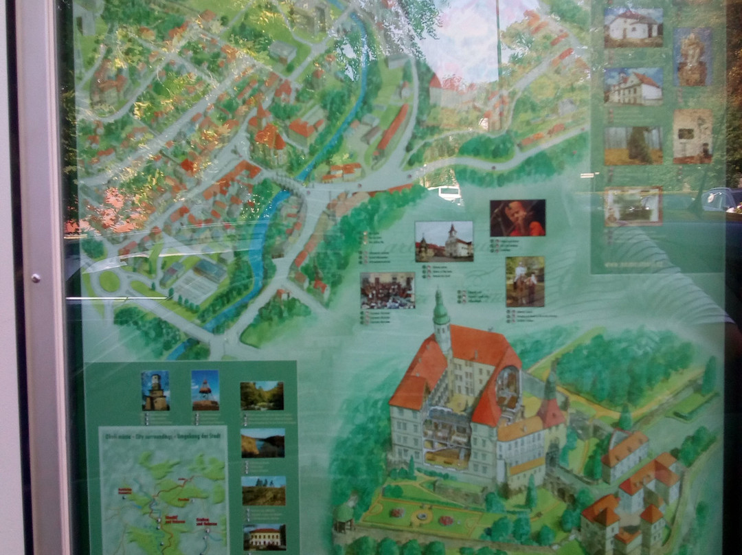 Zamek Namest Nad Oslavou-Namest nad Oslavou必去景点