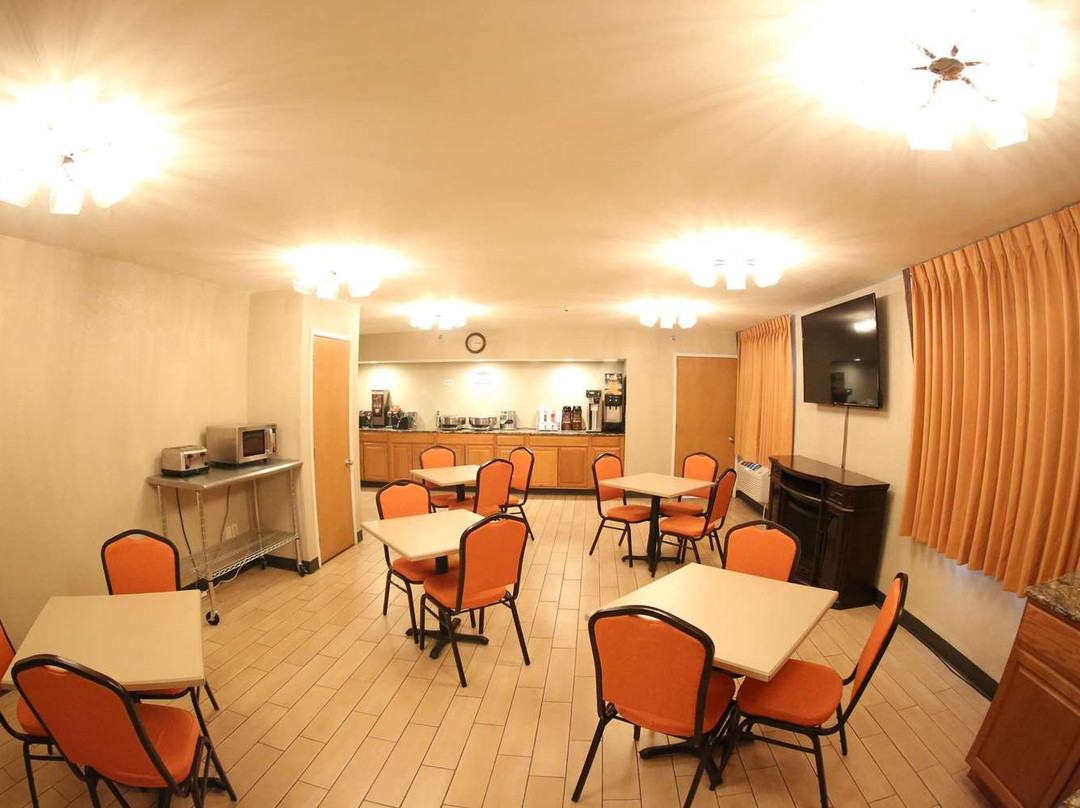 Super 8 By Wyndham Portsmouth主图