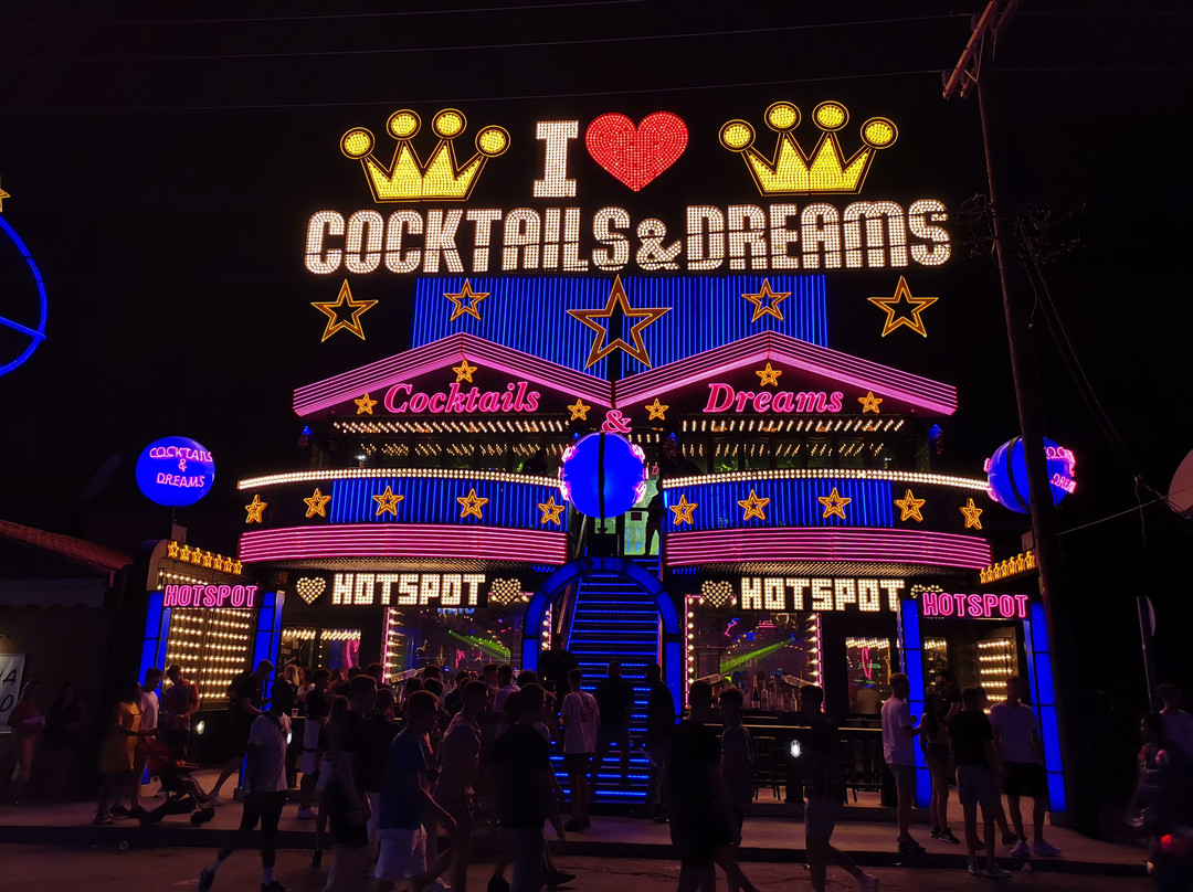 Cocktails and Dreams-扎金索斯州必去景点