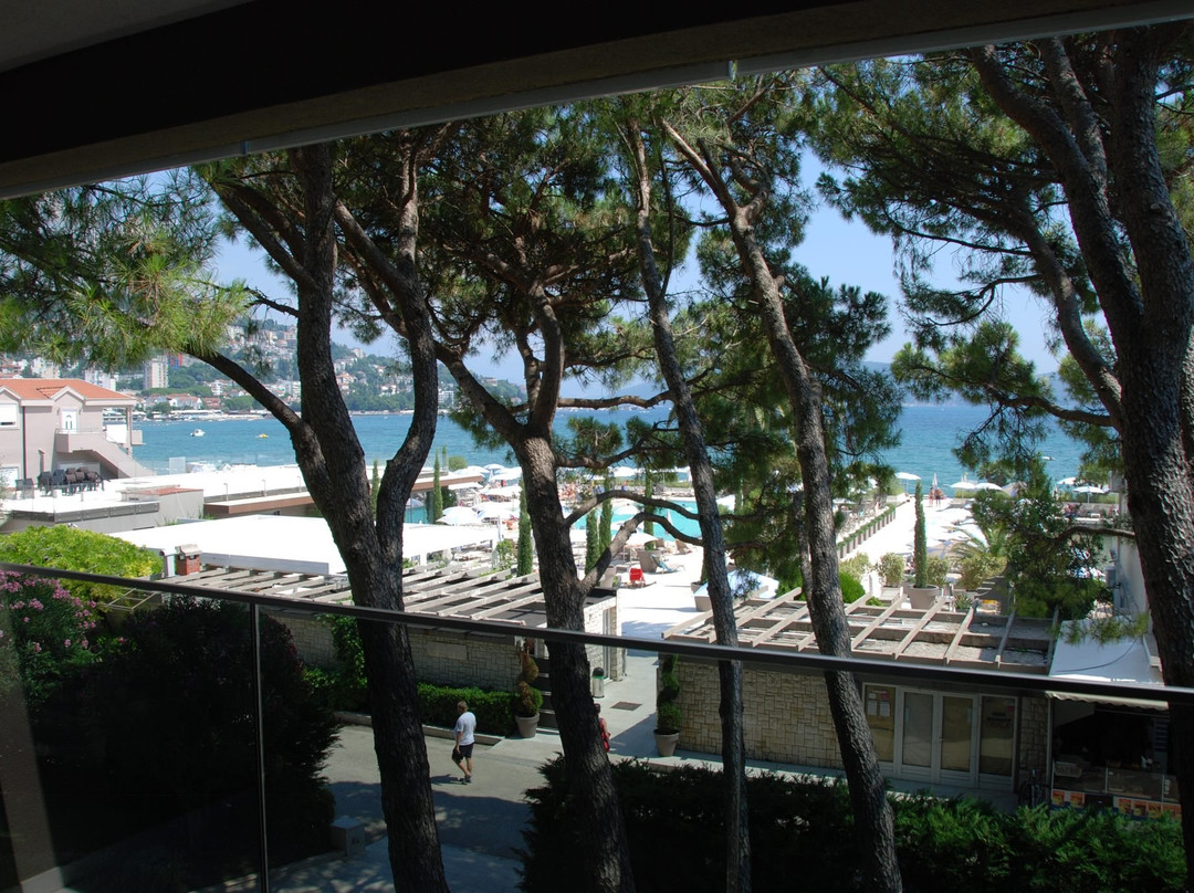 Palmon Bay Hotel & Spa主图