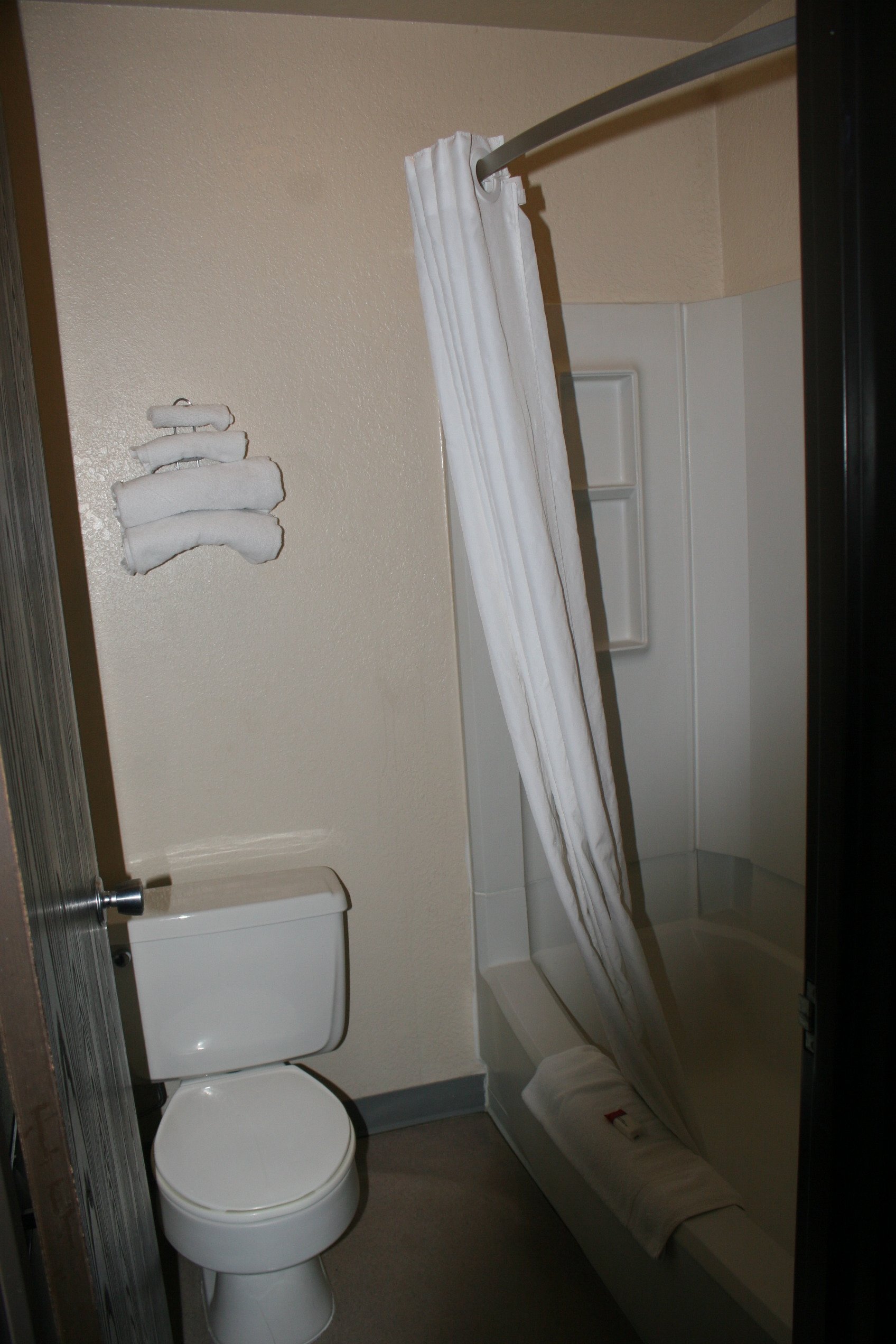 Super 8 by Wyndham Missoula/Brooks Street-浴室