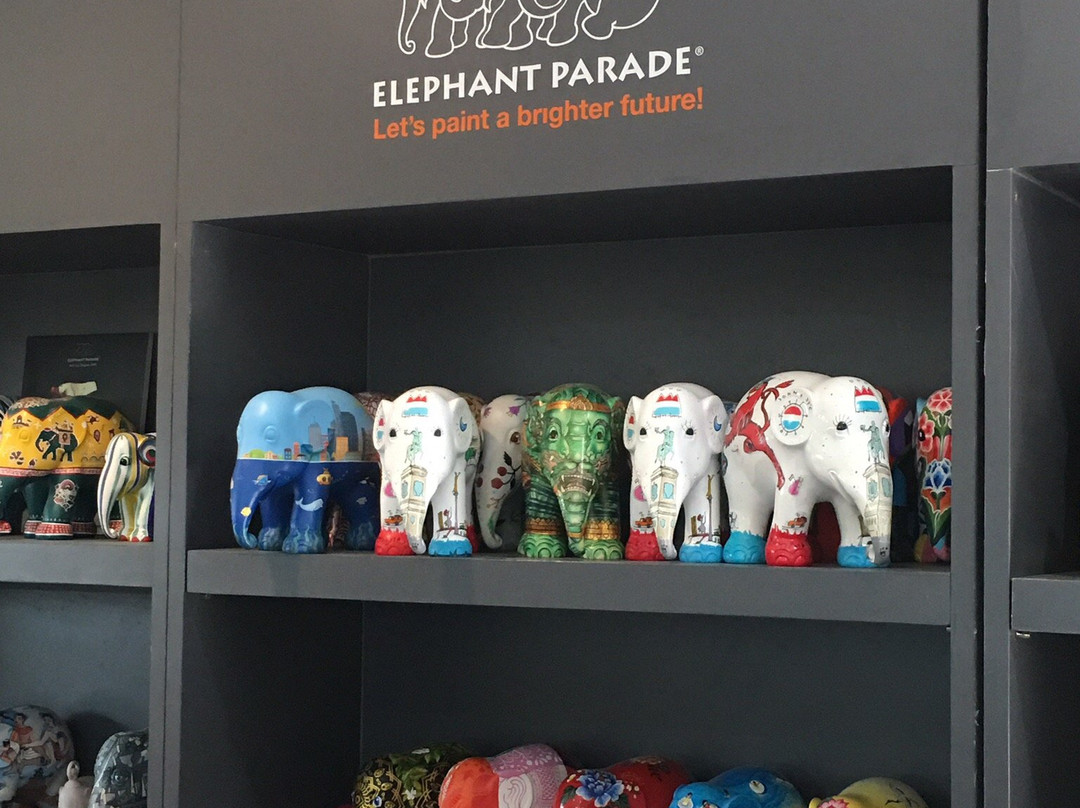 Elephant Parade Land景点图片