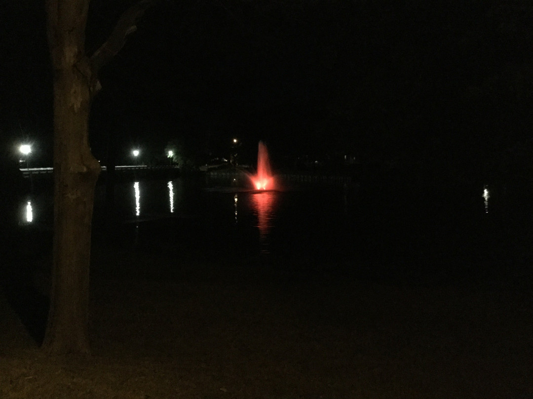 Silver Lake-里霍博斯比奇必去景点