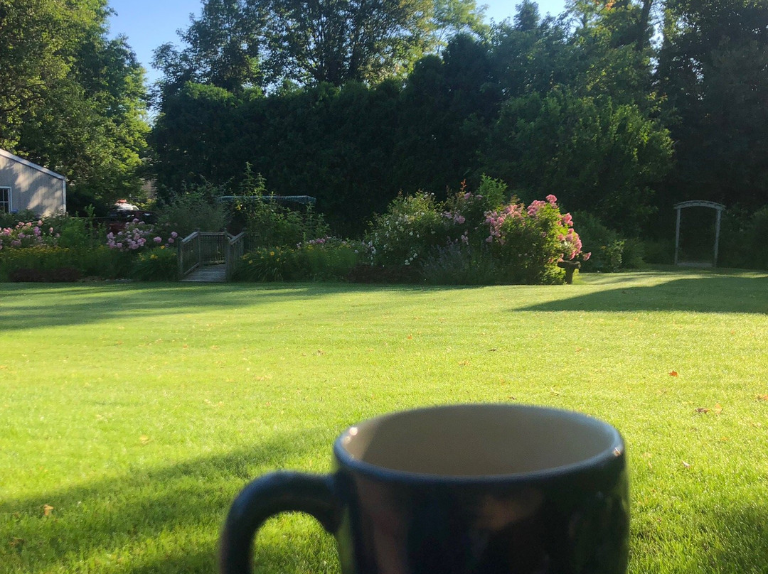 Isaiah Hall Bed and Breakfast Inn主图