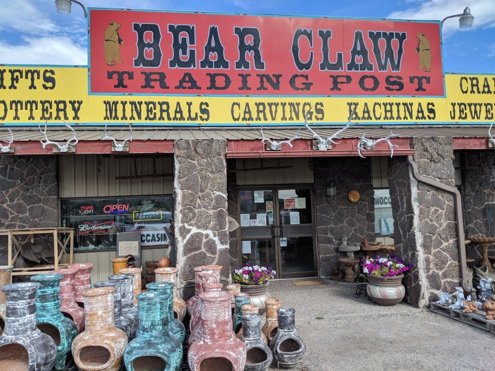 Bear Claw Trading Post景点图片
