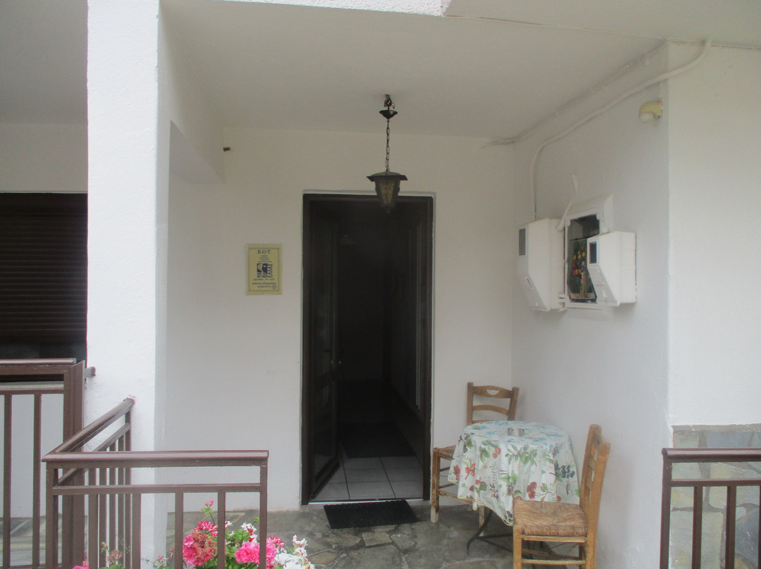 Bloutsos Rooms主图