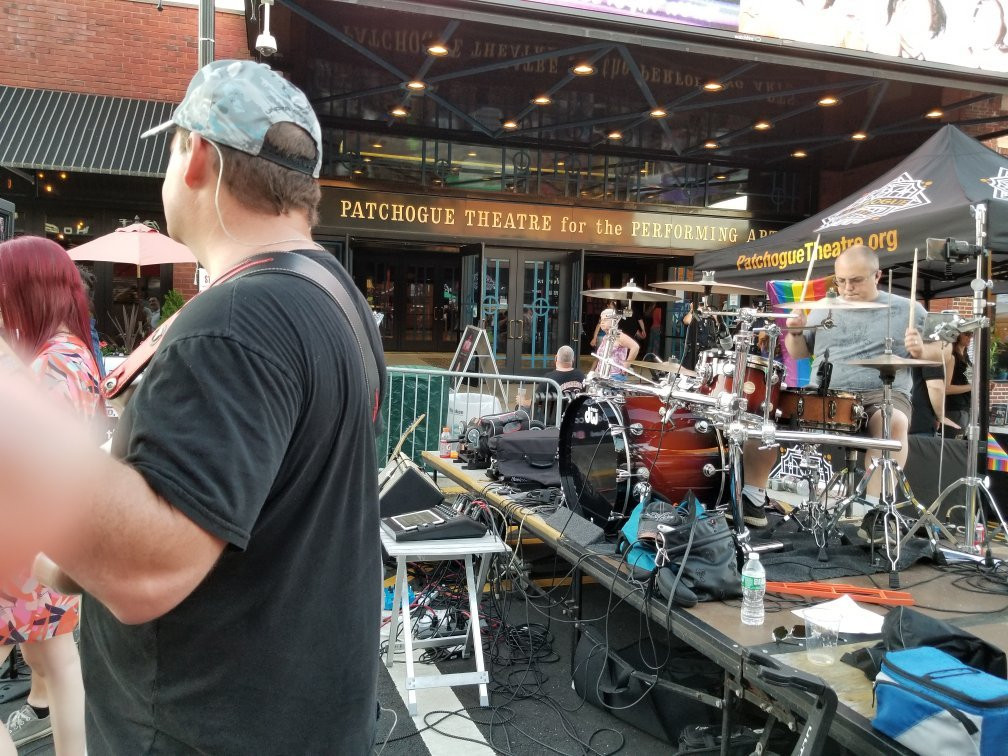 Painting with a Twist-Selden必去景点