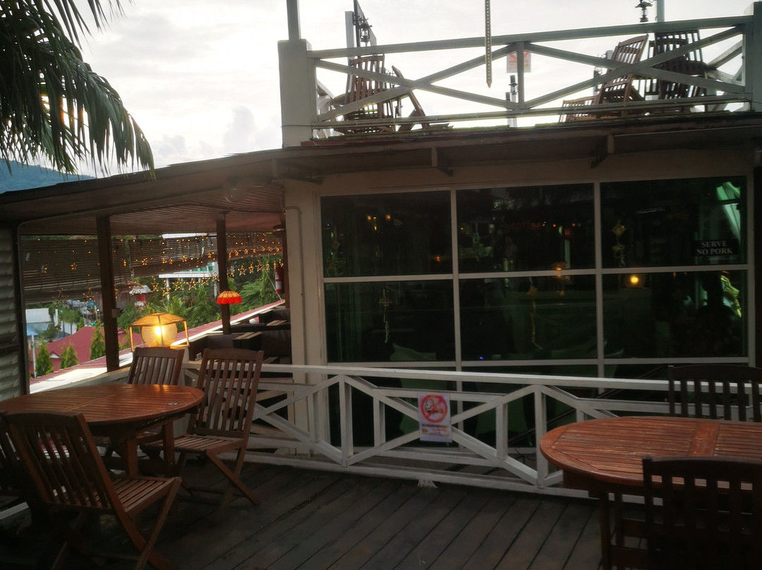 Mee Woo Resort and Spa